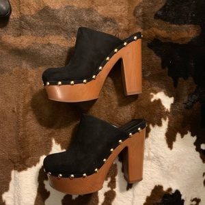 NWOT black suede clog mules 8.5